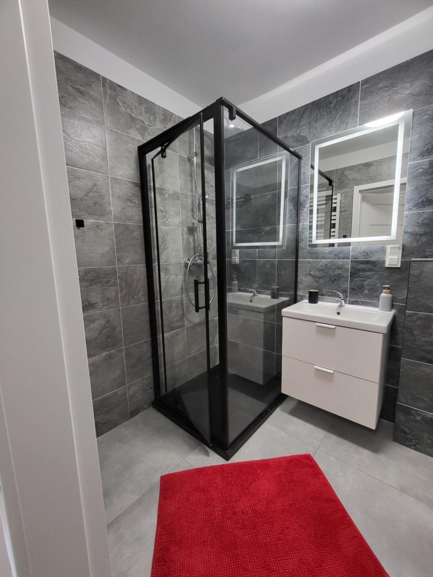 Sun Towers Exspanse Apartament 3 Pokoje Z Parkingiem I Tarasem Swinemünde Exterior foto